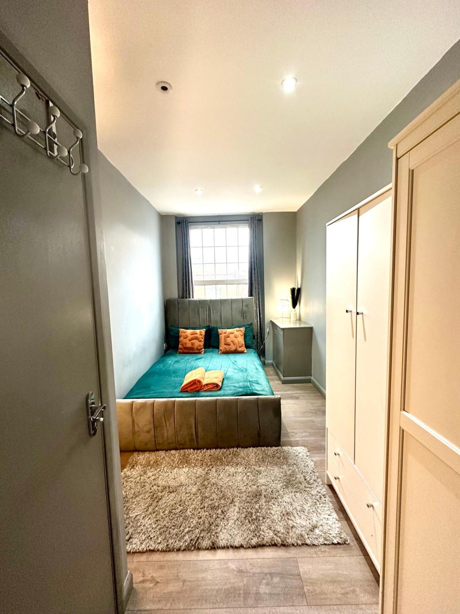 Appartement Spacious 3 Bedroom Flat In Kings Cross, St 159 *