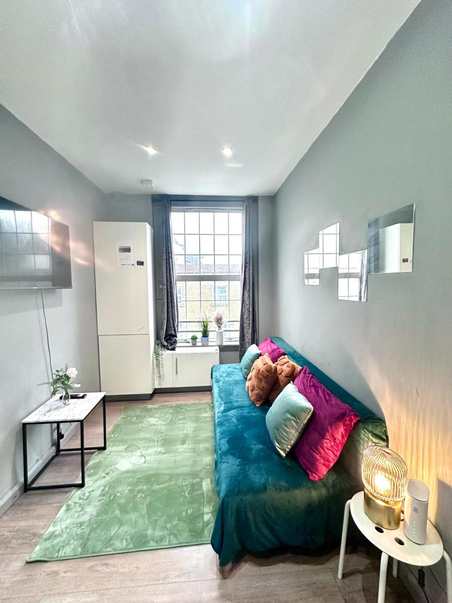 Spacious 3 Bedroom Flat In Kings Cross, St 159 Appartement *