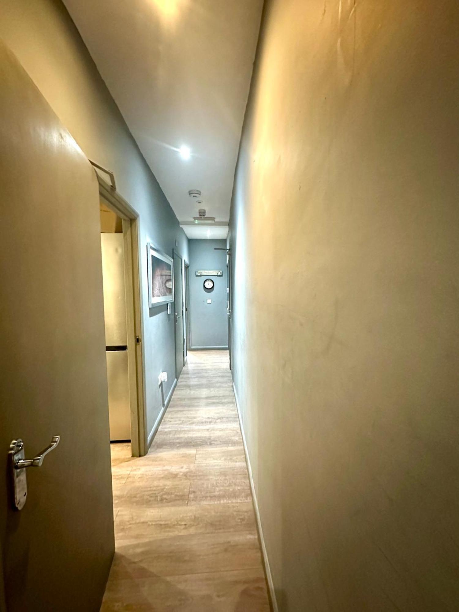 Appartement Spacious 3 Bedroom Flat In Kings Cross, St 159 Londen